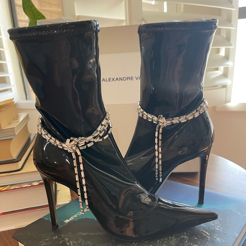🚫SOLD🚫Alexandre Vauthier Boots, NWT, Size 38 - Open to Offers